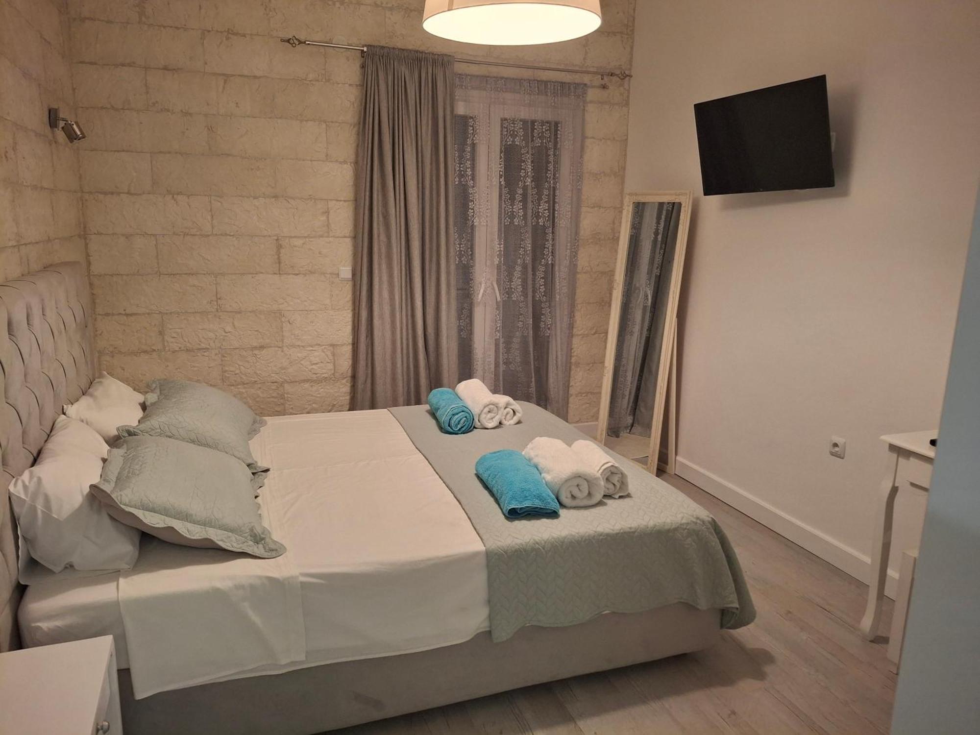 Sousouro House דירה
